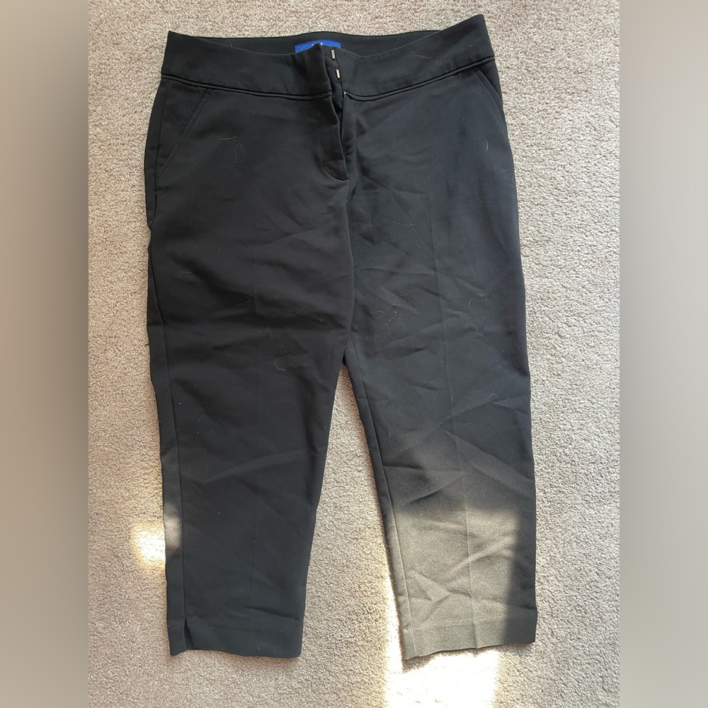 Women’s cropped dress pants